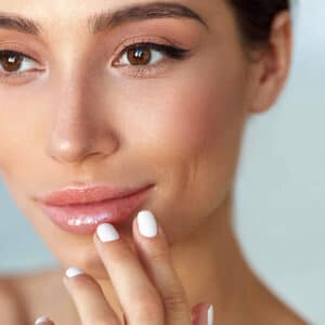 hidratar labios despues del acido hialuronico